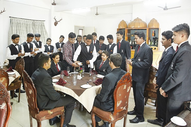 Arun Muchhala International College of Hotel Managment, Thane