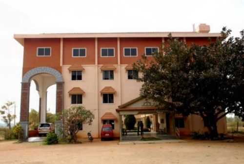 Aruna College of Nursing, Tumkur