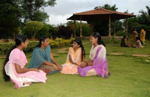 Aruna College of Nursing, Tumkur