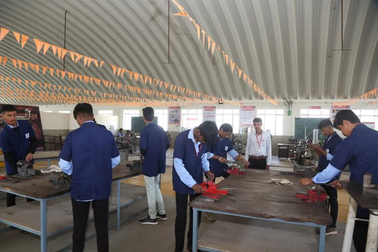 Arvind Gavali College of Engineering, Satara