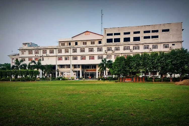 Aryakul College of Management, Lucknow