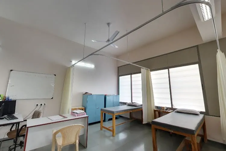 Ashok & Rita Patel Institute of Physiotherapy, Anand