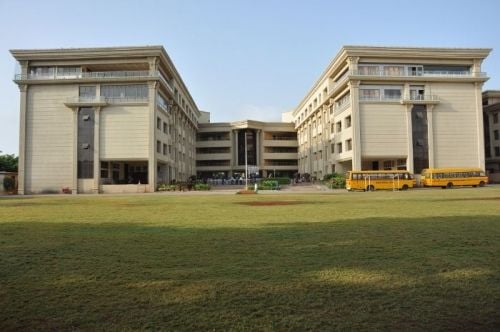 Ashoka Center for Business & Computer Studies, Nashik