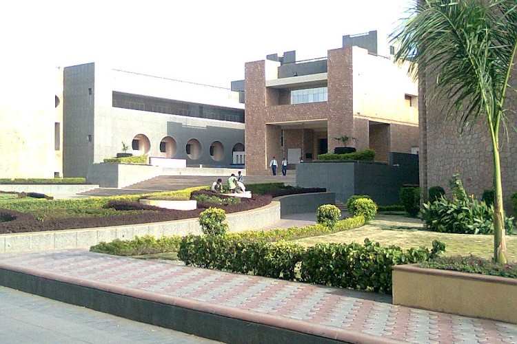 Atmiya University, Rajkot