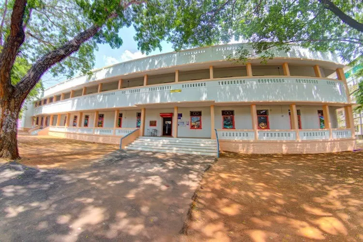 AVVM Sri Pushpam College, Thanjavur