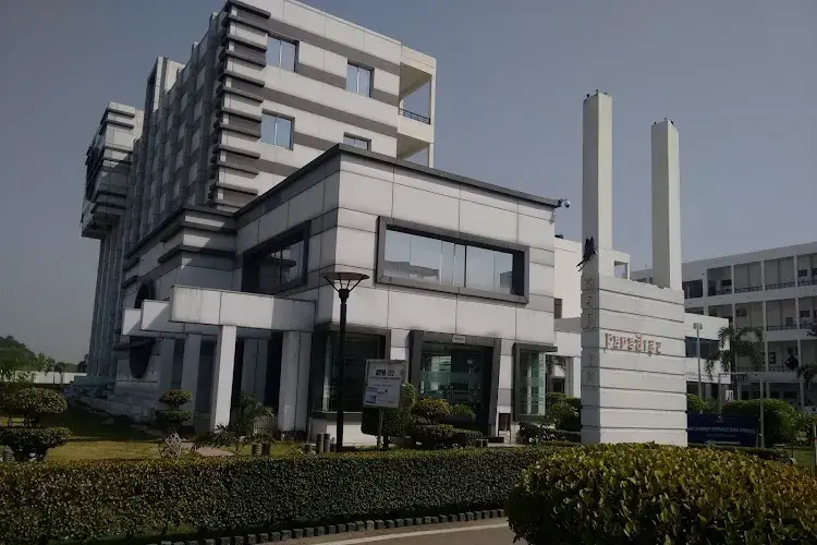 Axis Institute of Architecture, Kanpur