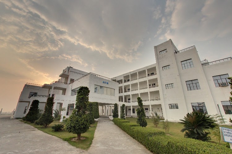 Axis Institute of Technology and Management, Kanpur