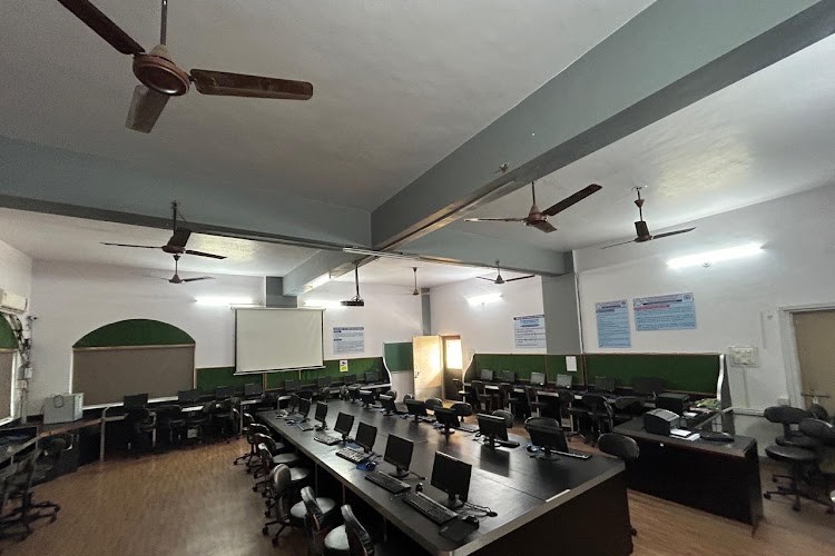 AY Dadabhai Technical Institute, Surat