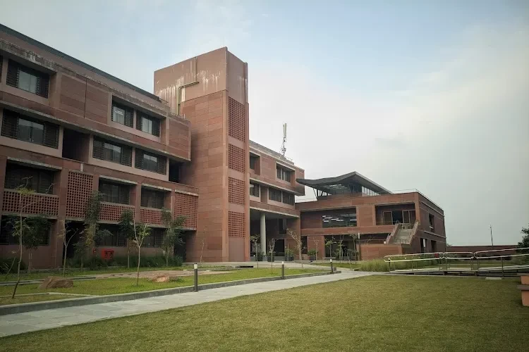 Azim Premji University, Bhopal