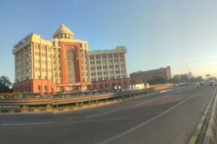 Babu Banarasi Das University, Lucknow