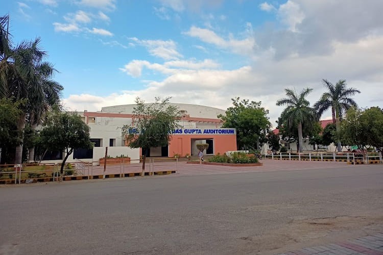 Babu Banarasi Das University, Lucknow