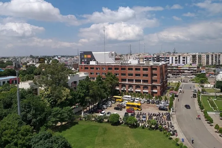 Babu Banarasi Das University, Lucknow