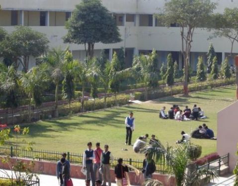 Babu Shivnath Agrawal College, Mathura