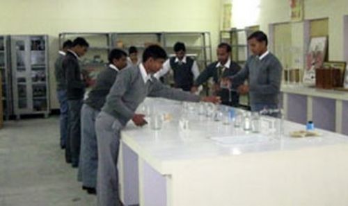 Bal Mukund Bazari College of Education, Agra