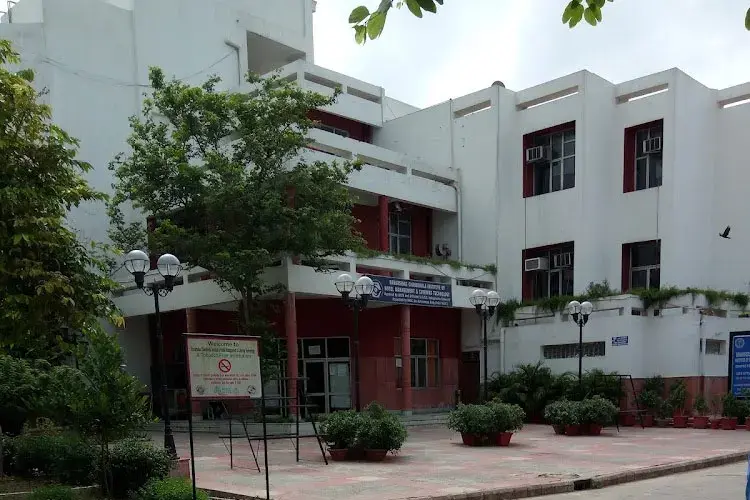 Banarsidas Chandiwala Institute of Information Technology, New Delhi
