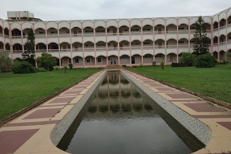 Bapatla College of Pharmacy, Guntur