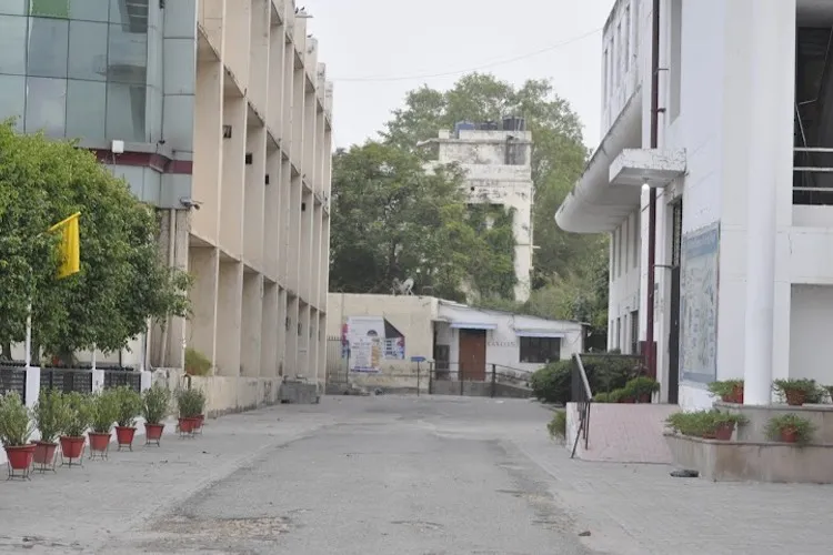 BBS College of Engineering and Technology, Prayagraj