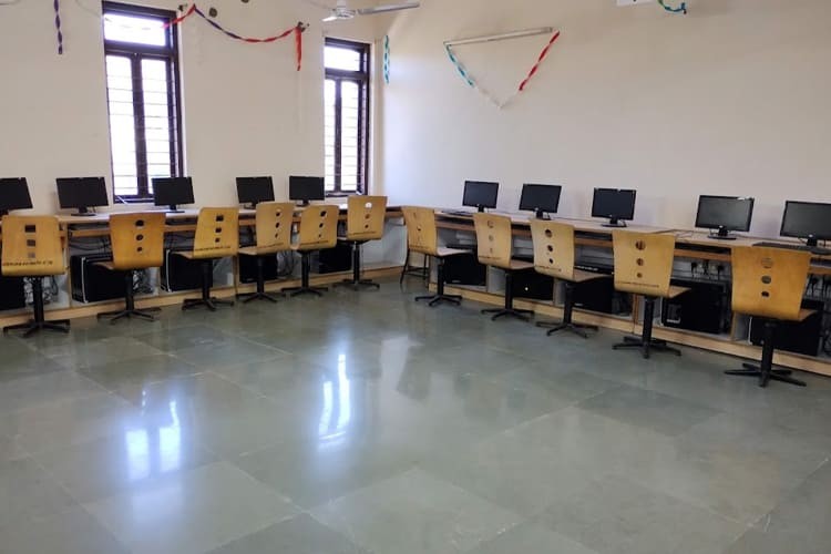 BH Gardi College of Engineering and Technology, Rajkot