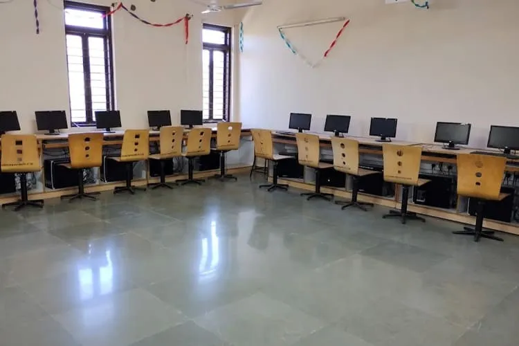 BH Gardi College of Engineering and Technology, Rajkot