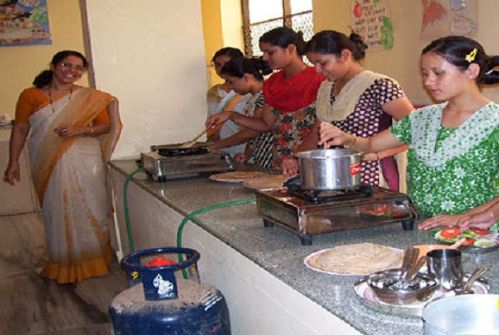 Bhagwan Mahaveer Jain College of Nurisng, Bangalore