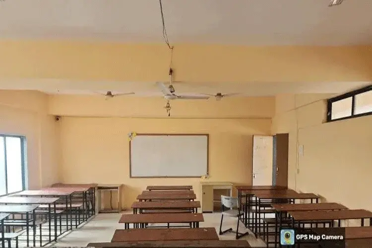 Bhagwan Mahavir College of Management, Surat