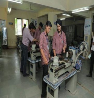 Bhagwan Mahavir Polytechnic, Surat