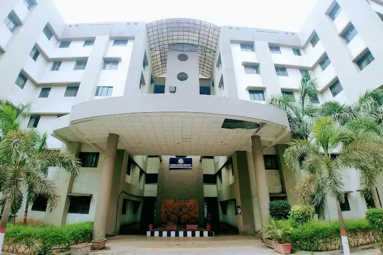 Bhagwan Mahavir School of Nursing, Surat