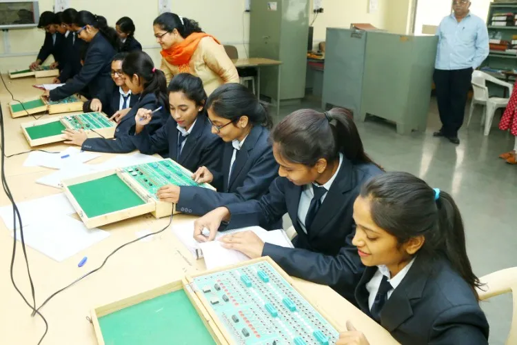 Bharati Vidyapeeth College of Engineering for Women, Pune