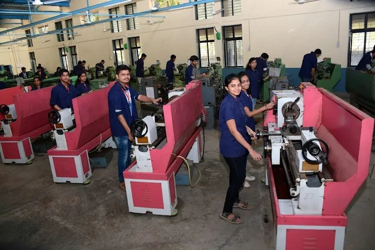 Bharati Vidyapeeth College of Engineering, Navi Mumbai