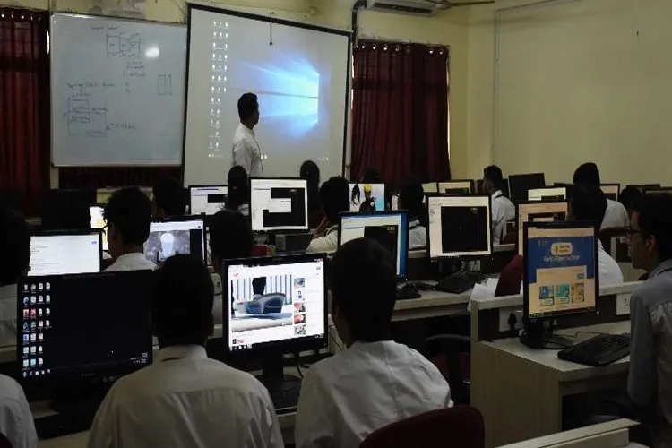 Bharati Vidyapeeth College of Engineering, Navi Mumbai