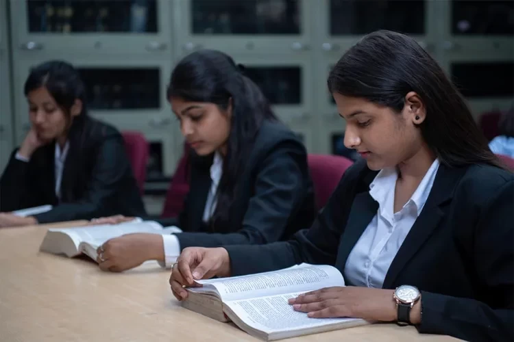 Bharati Vidyapeeth New Law College, Pune