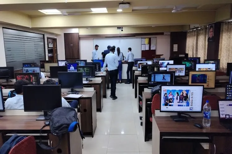 Bharati Vidyapeeth's Institute of Computer Applications and Management, New Delhi