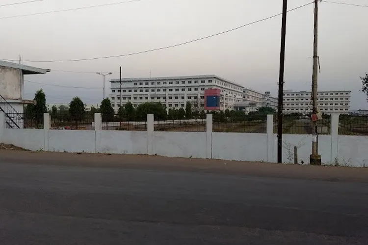 Bharti College of Engineering and Technology, Durg