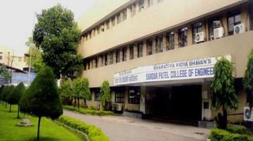Bhavan's College, Mumbai