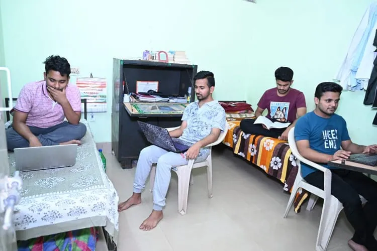 Bhavan's Centre for Communication and Management, Bhubaneswar