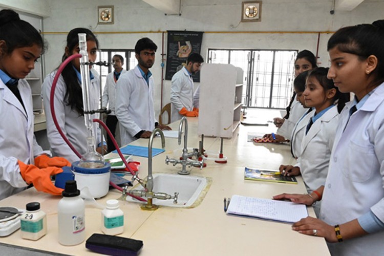 Bhavdiya Institute of Pharmaceutical Sciences and Research, Faizabad