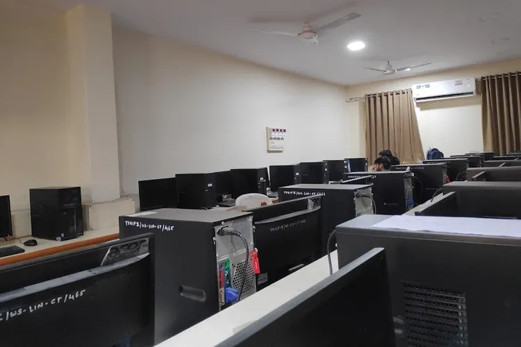 Birla Vishvakarma Mahavidyalaya Engineering College, Vallabh Vidyanagar