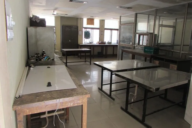 BK Mody Government Pharmacy College, Rajkot