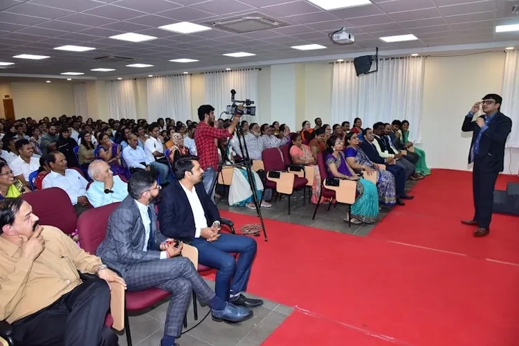 BMS College of Commerce & Management, Bangalore