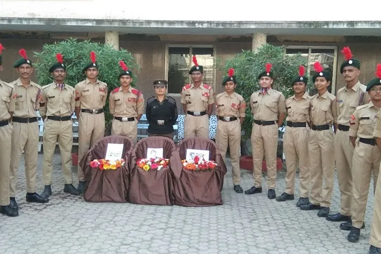 BP Baria Science Institute, Navsari
