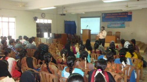 C.Abdul Hakeem College, Vellore