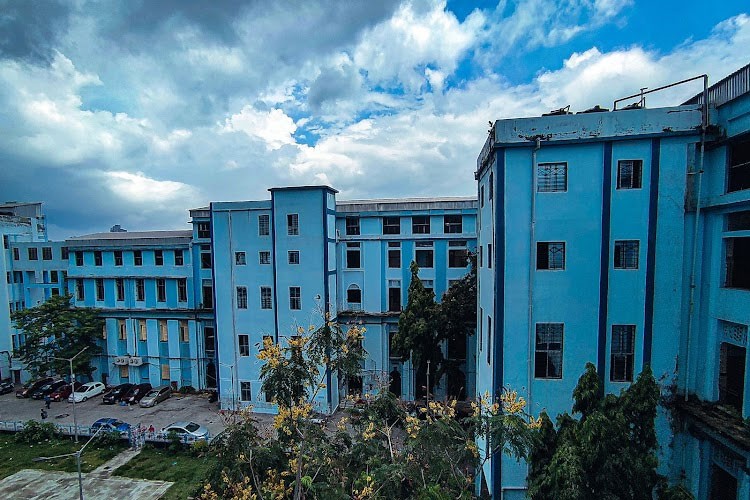 Calcutta National Medical College, Kolkata