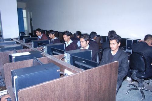 Career Point University, Hamirpur