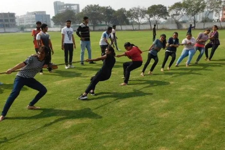 Chaganbhai Balabhai Patel Computer College, Surat