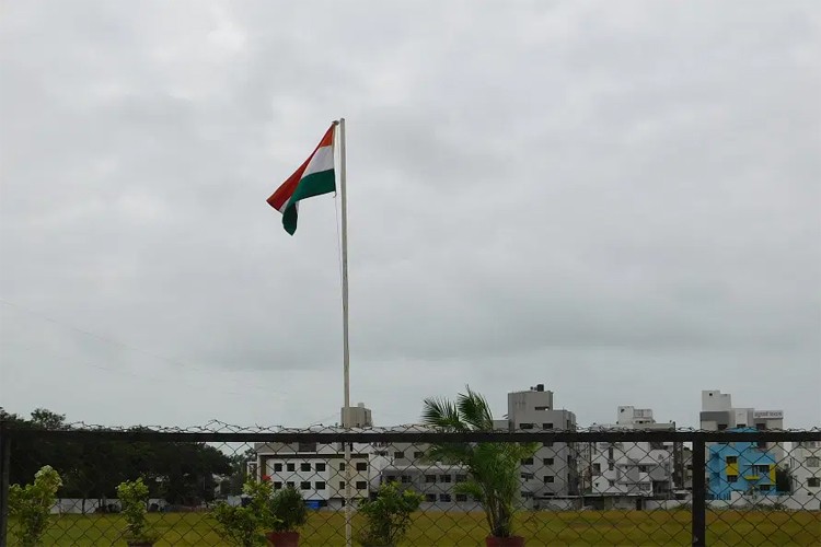 Chaganbhai Balabhai Patel Computer College, Surat