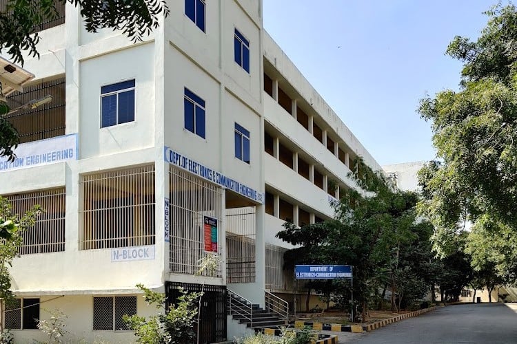 Chaitanya Bharathi Institute of Technology, Hyderabad