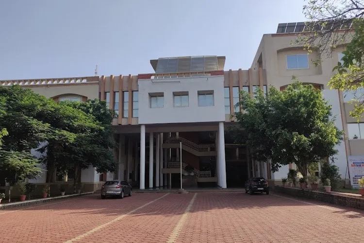Chameli Devi Group of Institutions, Indore