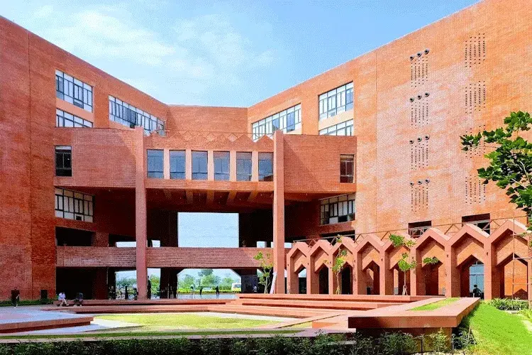 Chandigarh University, Lucknow