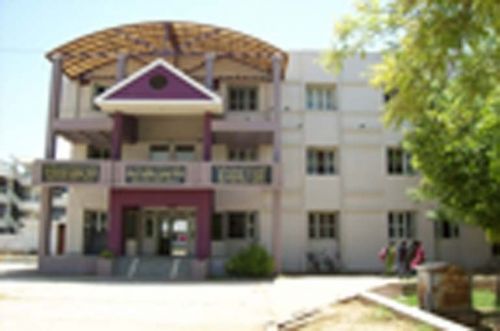 Chaudhari College of Education, Gandhinagar