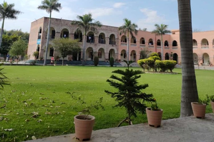 Chhaju Ram Law College, Hisar